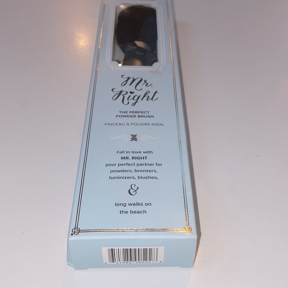 NIB🔥Too Faced - Mr. Right Brush - Picture 8 of 8